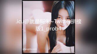 黑丝老婆跪着口交