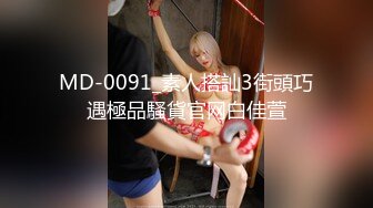 家庭摄像头破解真实偸拍，关系有点混乱的大户人家淫荡生活，大奶女儿日常换衣她妈妈韵味十足喜欢裸聊还与姑爷偸情 (4)