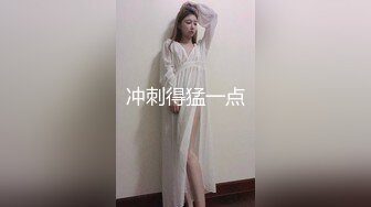 高能预警！挑战生理极限！天花板王者级SM爱好者【李小雅】重度扩阴扩肛~四只拖鞋、整瓶大雪碧、双手吞下 (4)