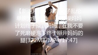 ❤️最新2024流出无水福利！专注人前露出与路人同框美腿女神GI9ZA视图集，公园超市广场哪人多往哪去和老登一起锻炼