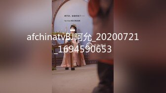 酒吧街一路跟踪抄底白裙美女✿这是刚打过炮吗✿B里流出白色的液体