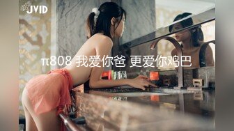 《硬核✿极品网红》与撸铁健身女神赫拉大表姐有互动，推特极品气质御姐【八月】美臀美鲍各种公共场合户外露出