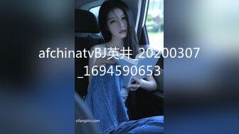 好几个小年轻在民宿聚众淫乱！女生全都被干了 排队轮奸壮观~