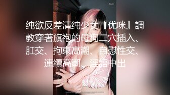 熟女人妻 在家光着屁屁吃大洋吊 展示她一流的口活 边吃边摸逼 最后口爆吃精